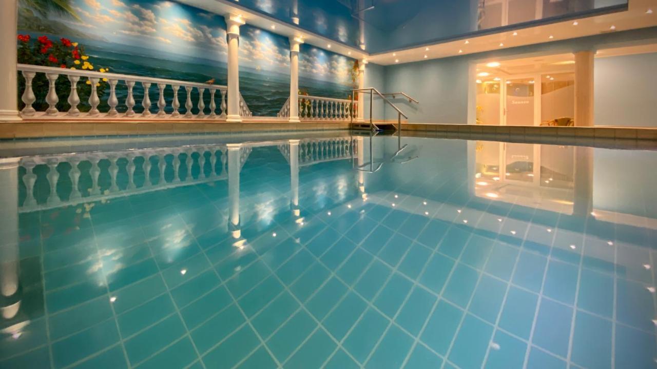 Hotel Moselstern Brixiade &triton