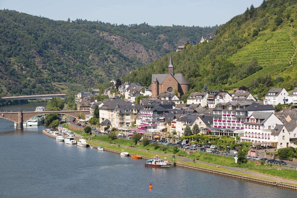 Moselstern Brixiade &triton Hotel