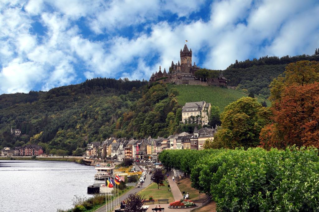 Moselstern Brixiade &triton Cochem